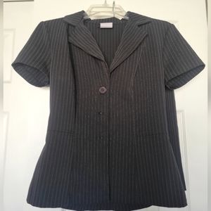 B darlin 2pc black and pink striped shoulderpad top and skirt suit size 3/4